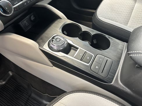 Used 2023 Ford Escape Active image 29