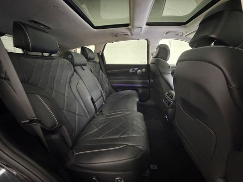 Used 2025 Genesis GV80 3.5T Prestige image 21
