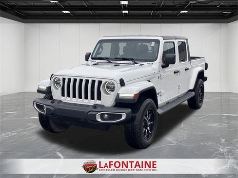 Certified 2020 Jeep Gladiator Overland image 1