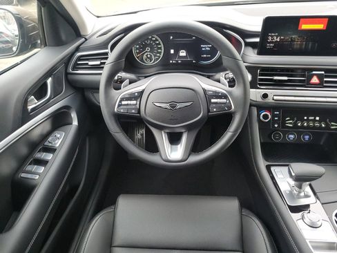 New 2026 Genesis G70 2.5T image 14
