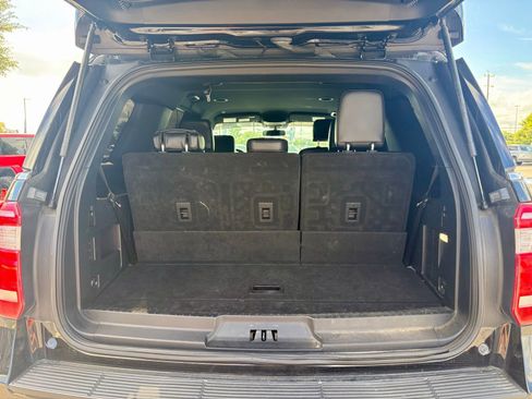 Used 2021 Ford Expedition XLT RWD image 11