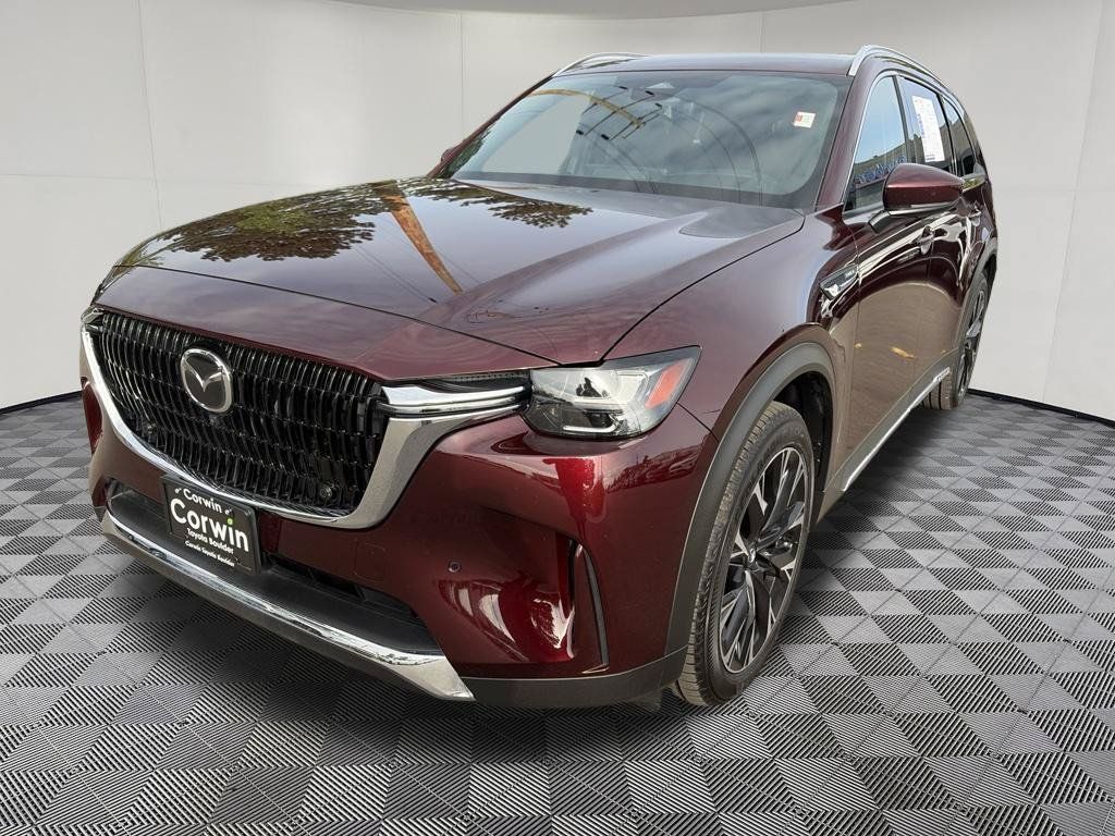 Used 2024 MAZDA CX-90 Plug-In Hybrid w/ Premium Plus AWD/4WD image 3