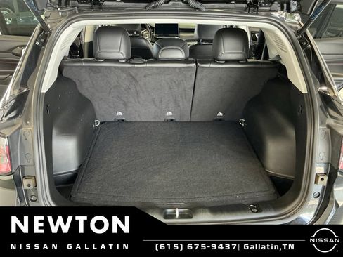 Used 2022 Jeep Compass Trailhawk w/ Trailhawk Convenience Group AWD/4WD image 19