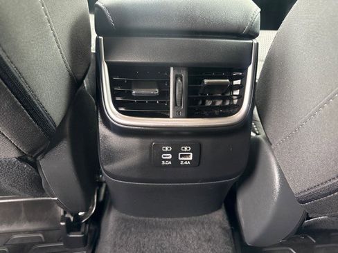 Used 2025 Subaru Outback Premium w/ Popular Package #1A AWD/4WD image 34