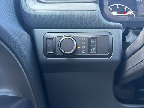 Used 2024 Ford Maverick XL image 21