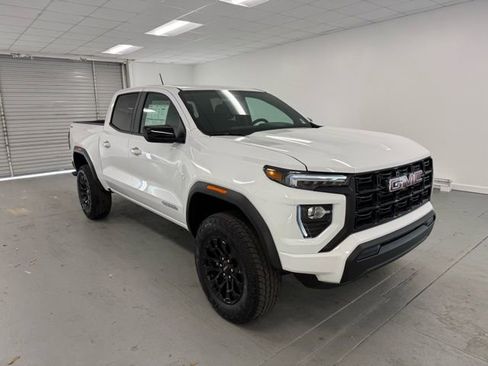 New 2026 GMC Canyon Elevation image 3