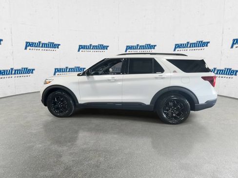 Used 2023 Ford Explorer Timberline w/ Timberline Technology Package AWD/4WD image 7