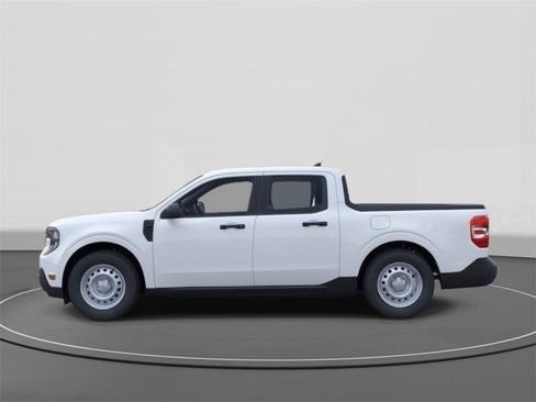 New 2026 Ford Maverick XL image 3