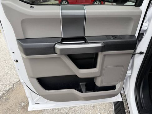 Used 2016 Ford F150 XLT w/ Equipment Group 301A Mid AWD/4WD image 15