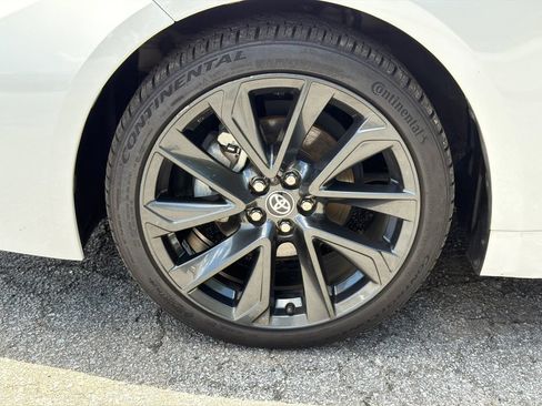 Used 2023 Toyota Corolla SE FWD image 12