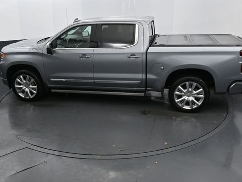 Used 2024 Chevrolet Silverado 1500 High Country image 28