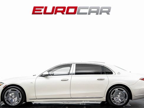 Used 2023 Mercedes-Benz Maybach S 680 4MATIC image 2