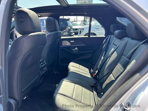 Used 2024 Mercedes-Benz GLE 450 4MATIC image 17