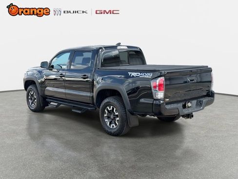Used 2023 Toyota Tacoma TRD Off-Road w/ Advanced Technology Package AWD/4WD image 5