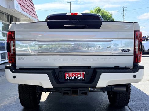 Used 2019 Ford F350 Platinum w/ FX4 Off-Road Package AWD/4WD image 4