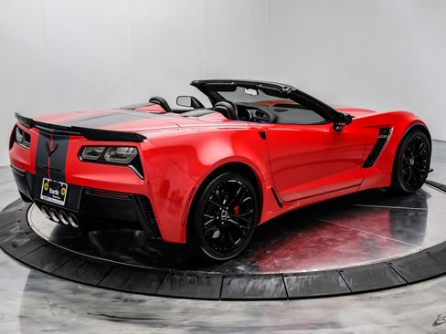 Used 2015 Chevrolet Corvette Z06 w/ 3LZ Preferred Equipment Group image 20