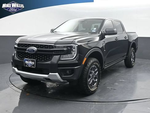 Used 2025 Ford Ranger XLT w/ FX4 Off-Road Package AWD/4WD image 3