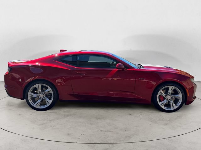 Used 2022 Chevrolet Camaro LT w/ RS Package RWD image 4