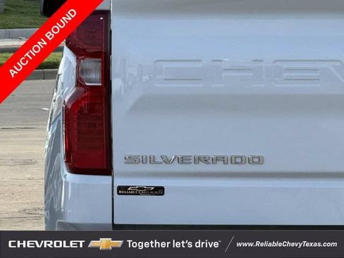 Used 2024 Chevrolet Silverado 1500 Custom RWD image 9