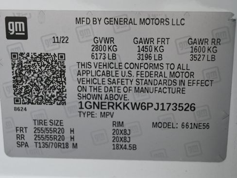 Used 2023 Chevrolet Traverse Premier FWD image 37