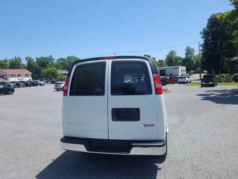 Used 2025 GMC Savana 2500 w/ Driver Convenience Package RWD image 4