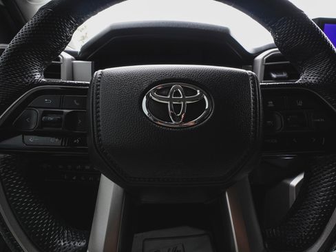 Used 2024 Toyota Tundra Limited image 25