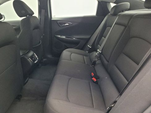 Used 2024 Chevrolet Malibu LT image 18