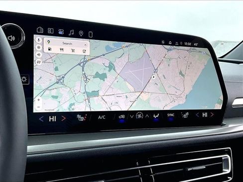 New 2026 Chevrolet Traverse LT w/ Driver Confidence Package image 22