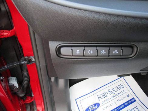 New 2024 FIAT 500 e (RED) image 19