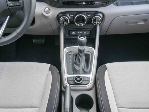 New 2026 Hyundai Venue SEL image 14