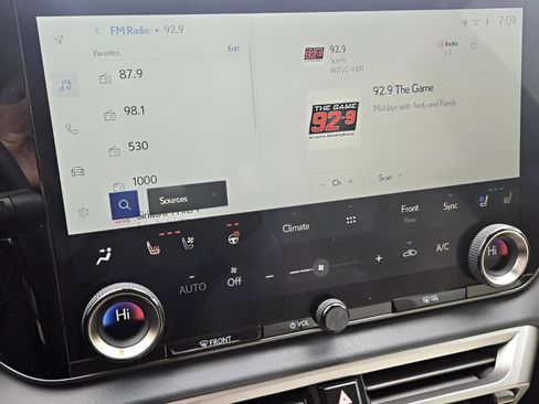 Certified 2023 Lexus RX 350 Premium Plus w/ Accessory Package (Z1) image 11