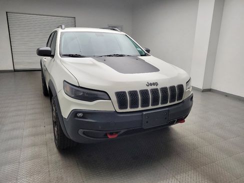 Used 2019 Jeep Cherokee Trailhawk w/ Cold Weather Group AWD/4WD image 14