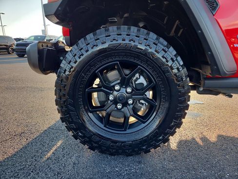 Used 2025 Jeep Wrangler Unlimited Sport S 4xe AWD/4WD image 9