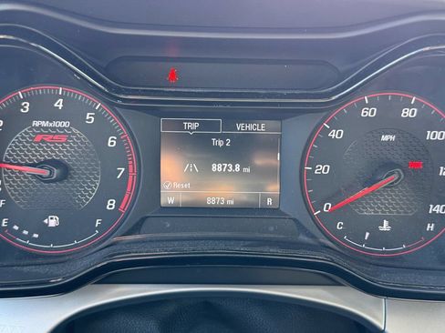 Used 2024 Chevrolet Trax RS FWD image 22