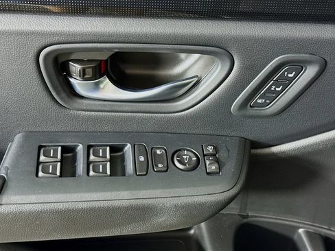 Used 2025 Honda Pilot Elite image 25