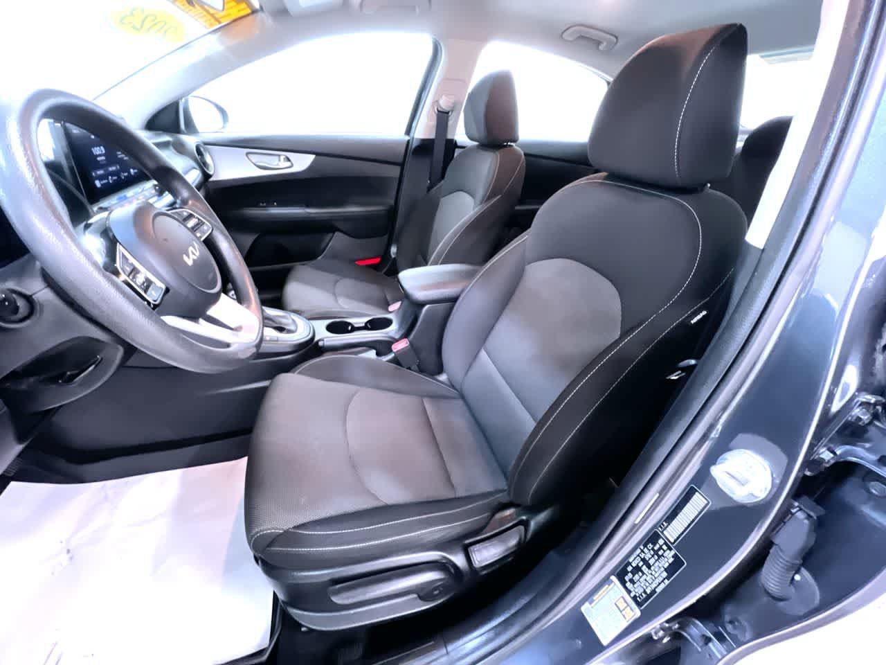 Used 2023 Kia Forte LXS w/ LXS Technology Package FWD image 14