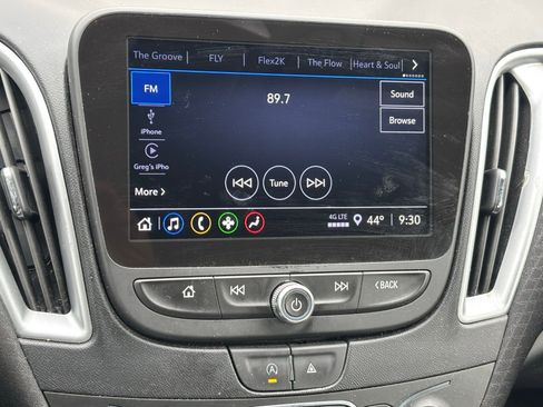 Used 2023 Chevrolet Malibu LT image 10