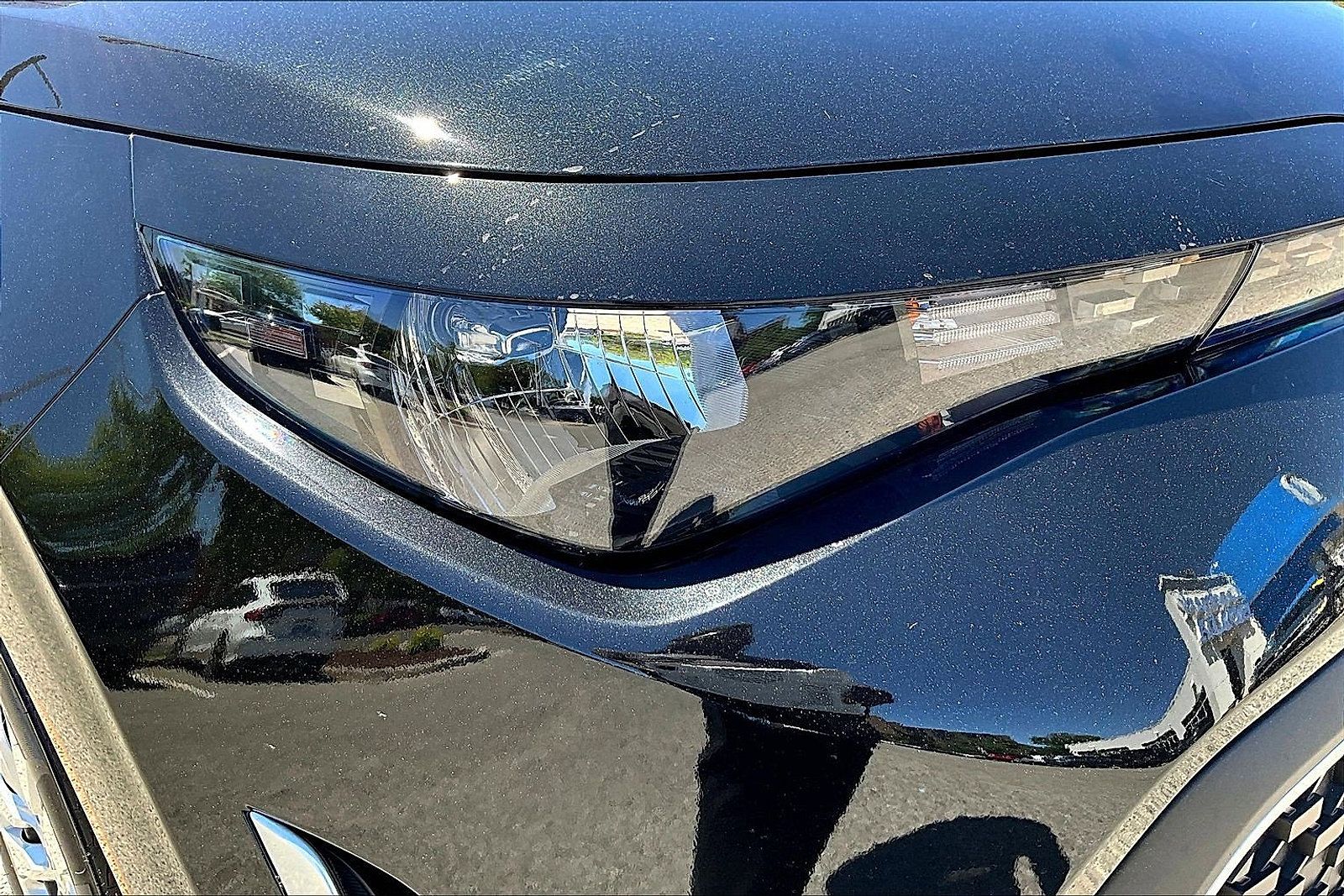 Used 2025 Kia Soul LX FWD image 29