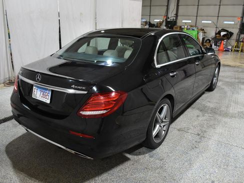 Used 2018 Mercedes-Benz E 400 4MATIC Sedan image 6