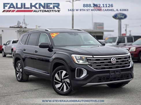 Used 2024 Volkswagen Atlas SEL image 1