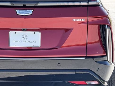 New 2026 Cadillac Lyriq Premium Luxury image 4