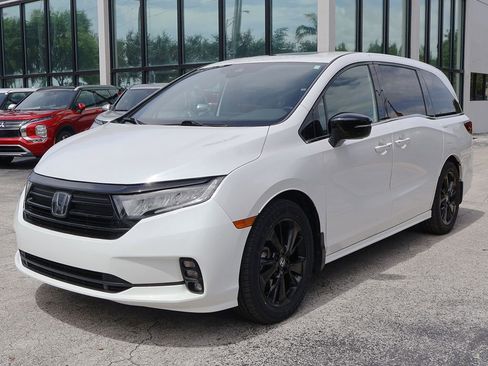 Used 2023 Honda Odyssey Sport image 8