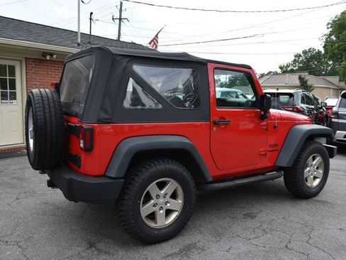 Used 2016 Jeep Wrangler Sport w/ Quick Order Package 24S AWD/4WD image 2
