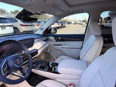 New 2026 Buick Enclave Avenir w/ Super Cruise Package image 13