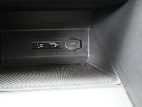 Used 2019 Volkswagen Atlas SE image 4