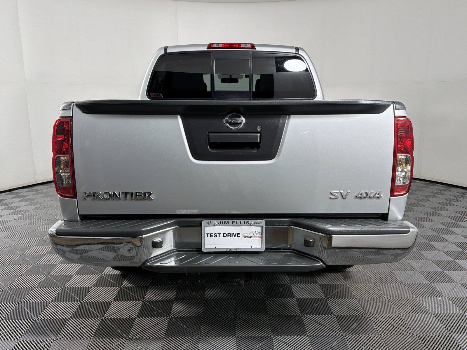 Used 2019 Nissan Frontier SV AWD/4WD image 5