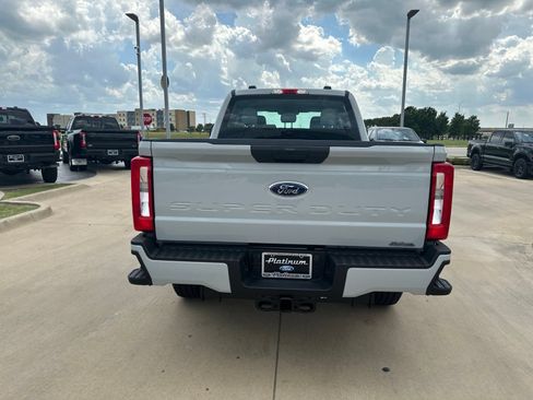 New 2026 Ford F250 XL w/ STX Appearance Package AWD/4WD image 4