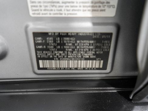 Used 2011 Subaru Outback 2.5i Premium image 34