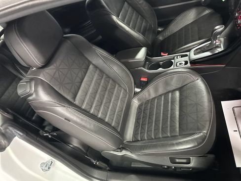 Used 2016 Buick Cascada Premium FWD image 21