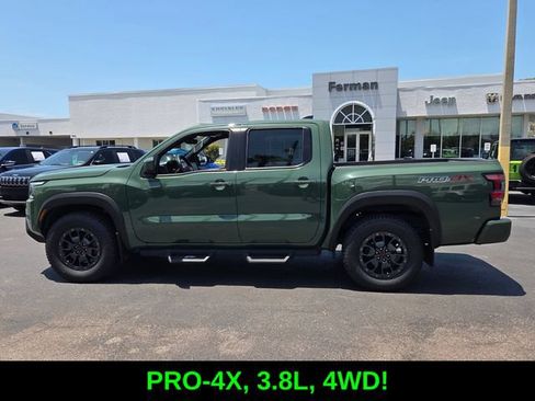Used 2023 Nissan Frontier PRO-4X w/ Pro-4X Premium Package AWD/4WD image 4